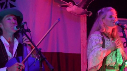 Folk By The Sea 2018 19-43 ,  The Heart Collectors 2-3, Kiama 21 - 23 Sep 18