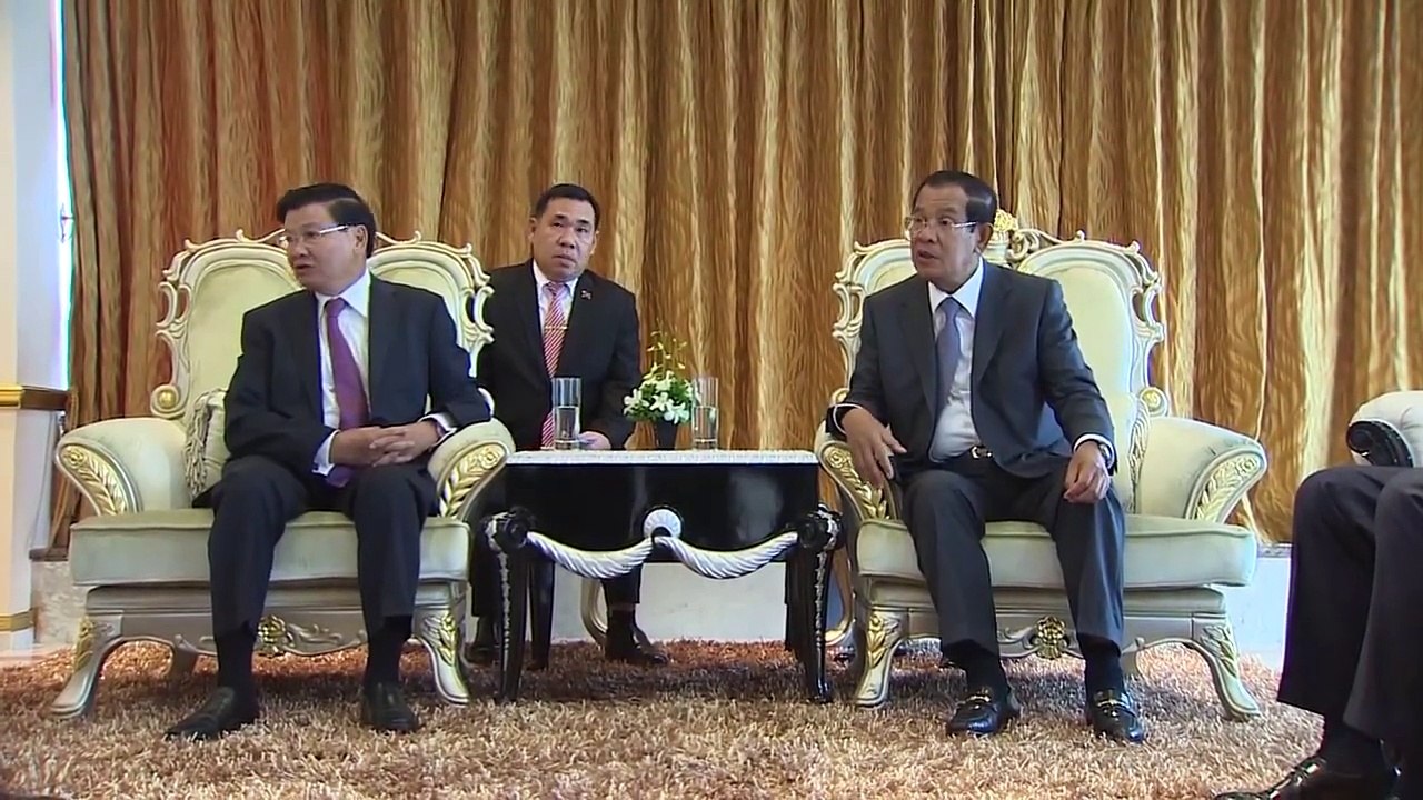 វីដេអូ៖ សេចក្ដីថ្លែងការណ៍រួមគ្នារវាង សម្ដេចអគ្គមហាសេនាបតីតេជោ ហ៊ុន សែន នាយករដ្ឋមន្ត្រីនៃព្រះរាជាណាចក្រកម្ពុជា និង ឯកឧត្ដម ថងលួន ស៊ីសូលីត នាយករដ្ឋមន្ត្រី នៃសាធារ