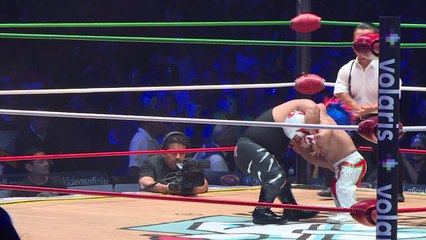 Pequenos lutadores se tornam ídolos no México