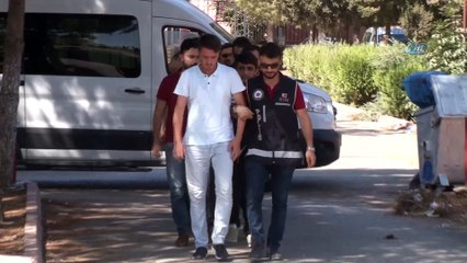 Polis ve askeri okullardan atılan FETÖ'cülere operasyon