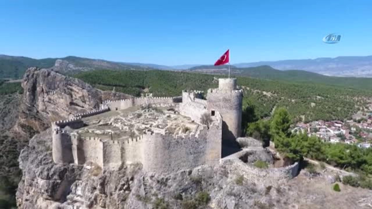 Türkiye'nin 5. Görkemli Kalesi Boyabat Kalesi Havadan Görüntülendi