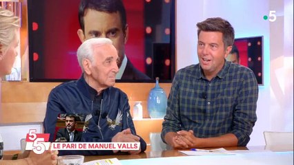 Tải video: Charles Aznavour réagit à la candidature de Manuel Valls à la mairie de Barcelone, et c'est cash ! Regardez