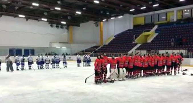 Buz Hokeyi Kupası'nda Milli Sporculardan 'İstiklal Marşı' Skandalına Tokat Gibi Cevap