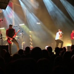 night dance party with my friends & cool rock songs