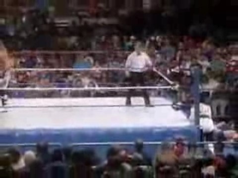 Rowdy Roddy Piper vs Shawn Michaels