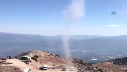 Babadağ'da 'Kum Şeytanı' Adı Verilen Hortum Böyle Görüntülendi