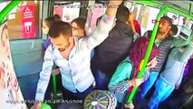 Bursa Halk Otobüsü Şoförü Fenalaşan Kadın Yolcuyu Acile Yetiştirdi