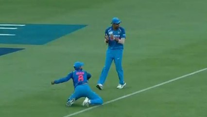 Asia Cup 2018 : Jadeja Super Throw Gets Fans To Admire Him