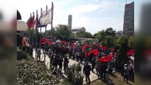 Prishtinë, fillon protesta e Vetëvendosjes