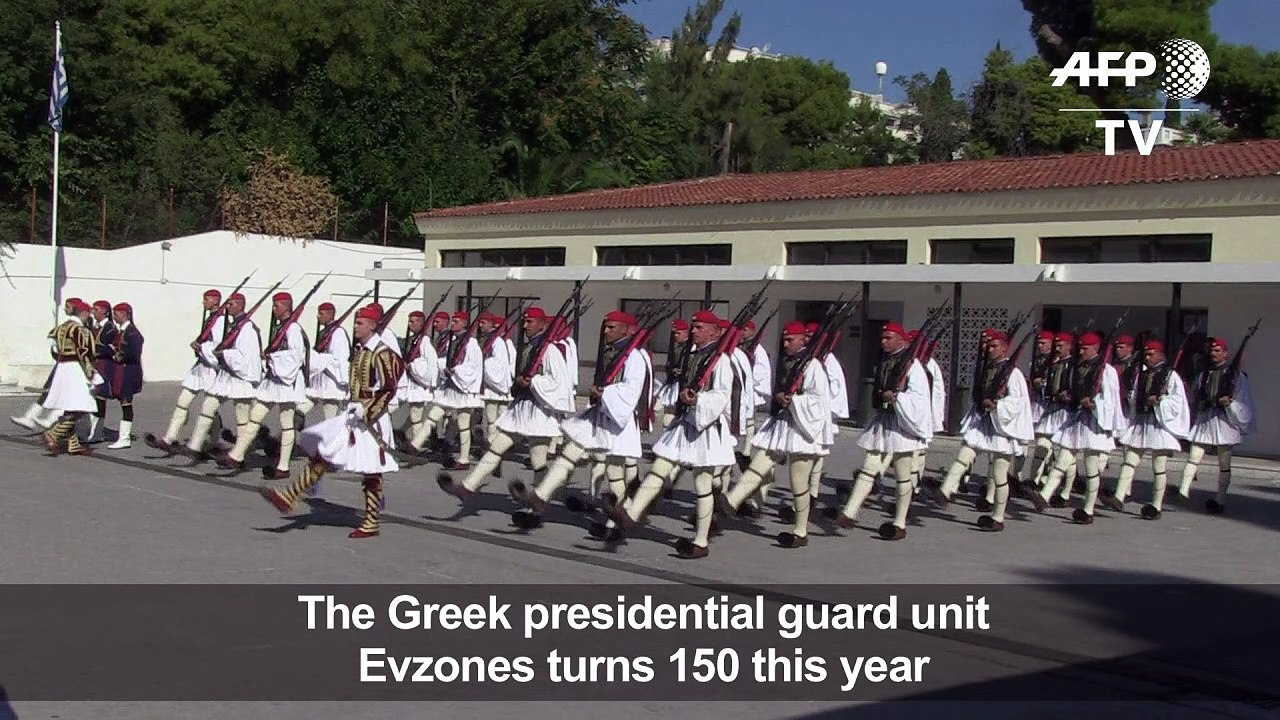 Greece's skirt-wearing, selfie-attracting guard unit turns 150
