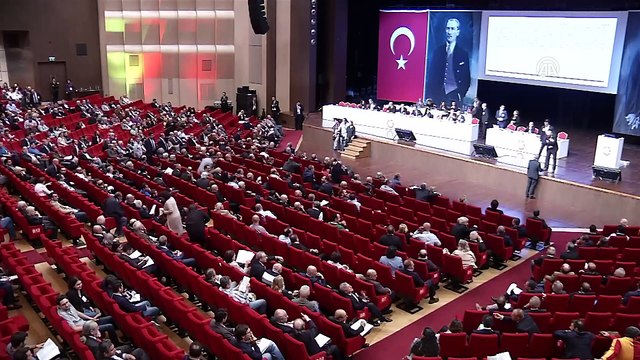 Galatasaray Kulübünün olağanüstü genel kurul toplantısında oylama karmaşası - İSTANBUL