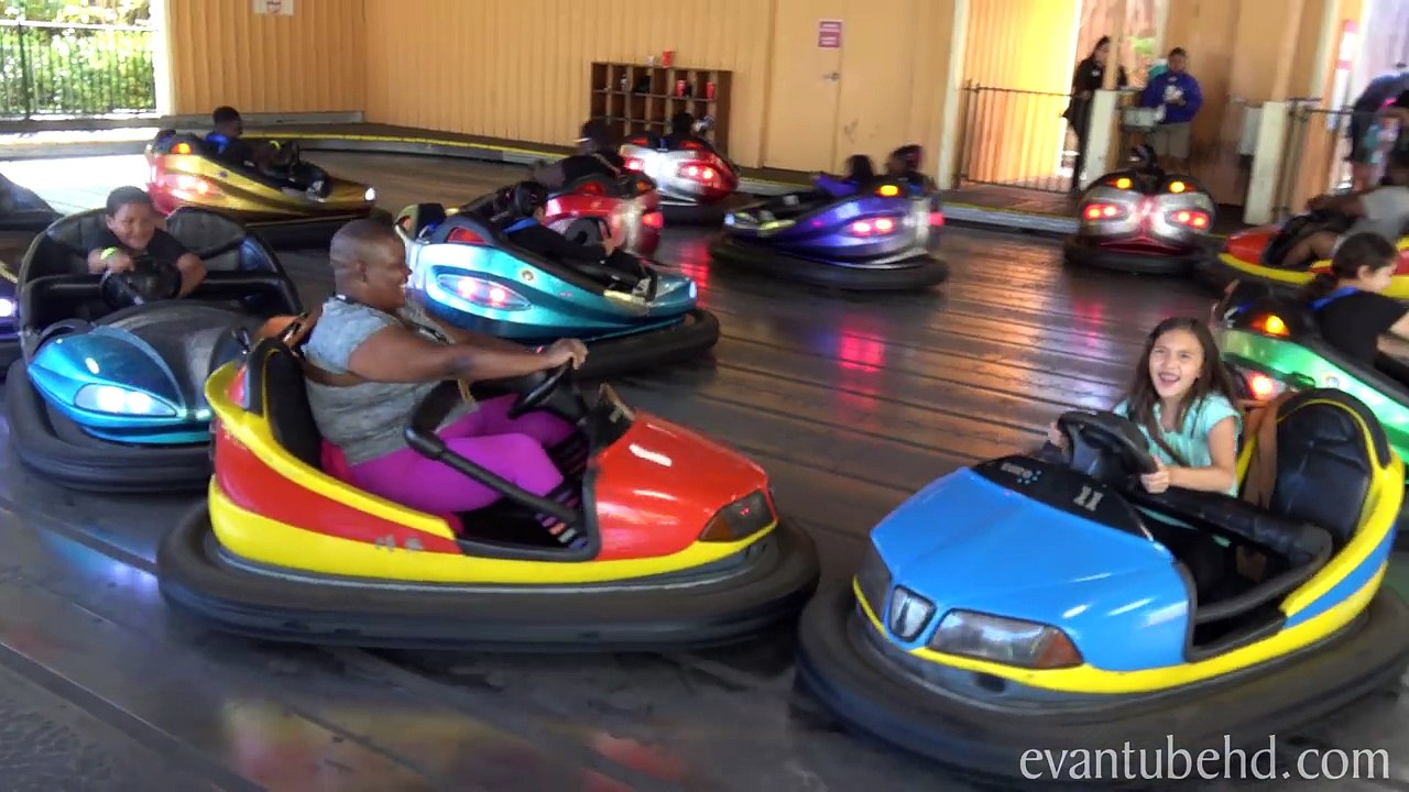 1st TIME ON A GIANT LOOPING ROLLER COASTER!!! Six Flags Discovery Kingdom - The Joker & Medusa!