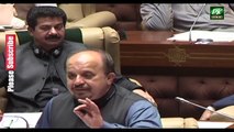 Firdous Shamim Naqvi Eating Chocolate In Sindh Assembly, Due to low sugar