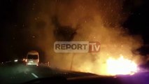 Report TV - Gjadër, zjarr i madh në anë të rrugës nacionale Lezhë - Shkodër