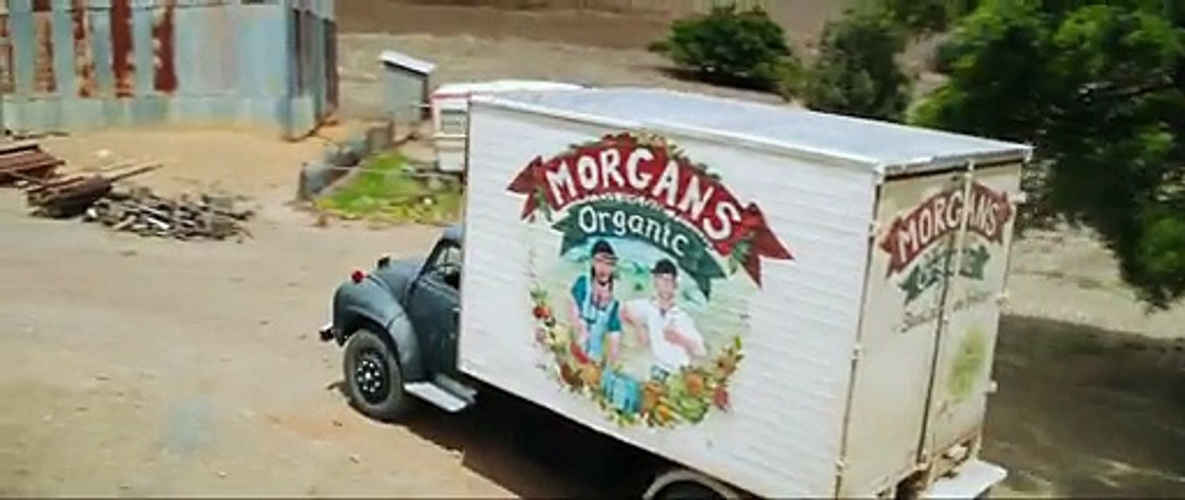 100 Bloody Acres Trailer [HD] (2012)