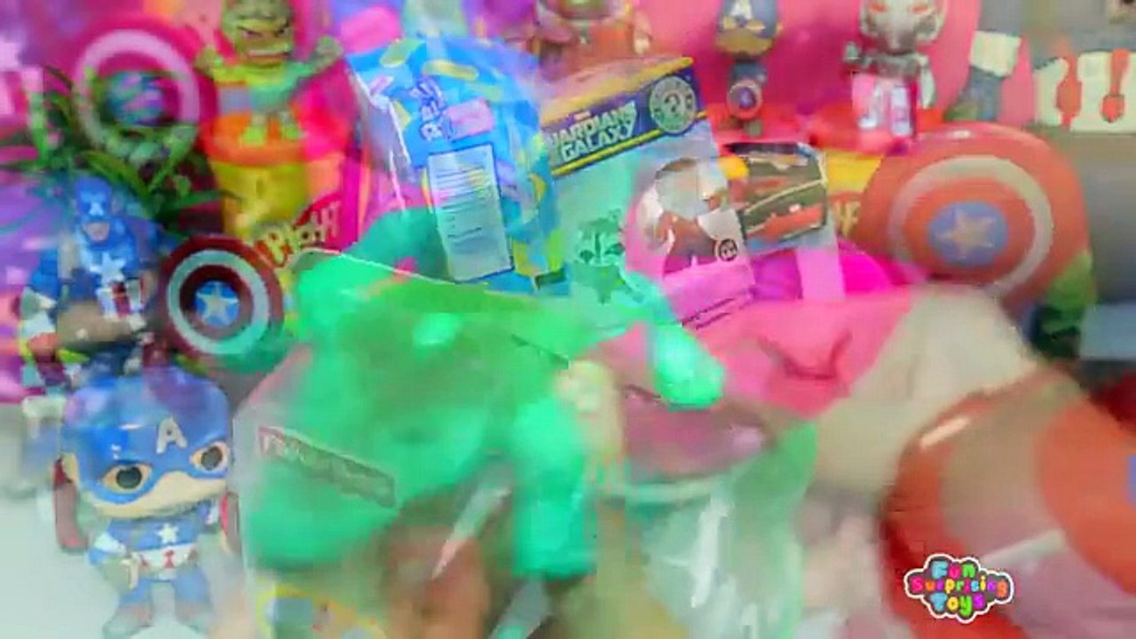 Amérique capitaine Oeuf géant ponton merveille ouverture homme araignée jouets surprise kinder avengers ckn