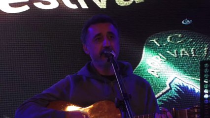 Tarihi Saray Grup Abdal şarkıları ile yankılandı