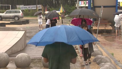 [날씨] 낮에도 바람 불며 '쌀쌀'...중부 비·빗방울 / YTN