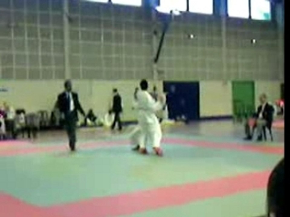 brahim-chanpion du 93-karaté kumite