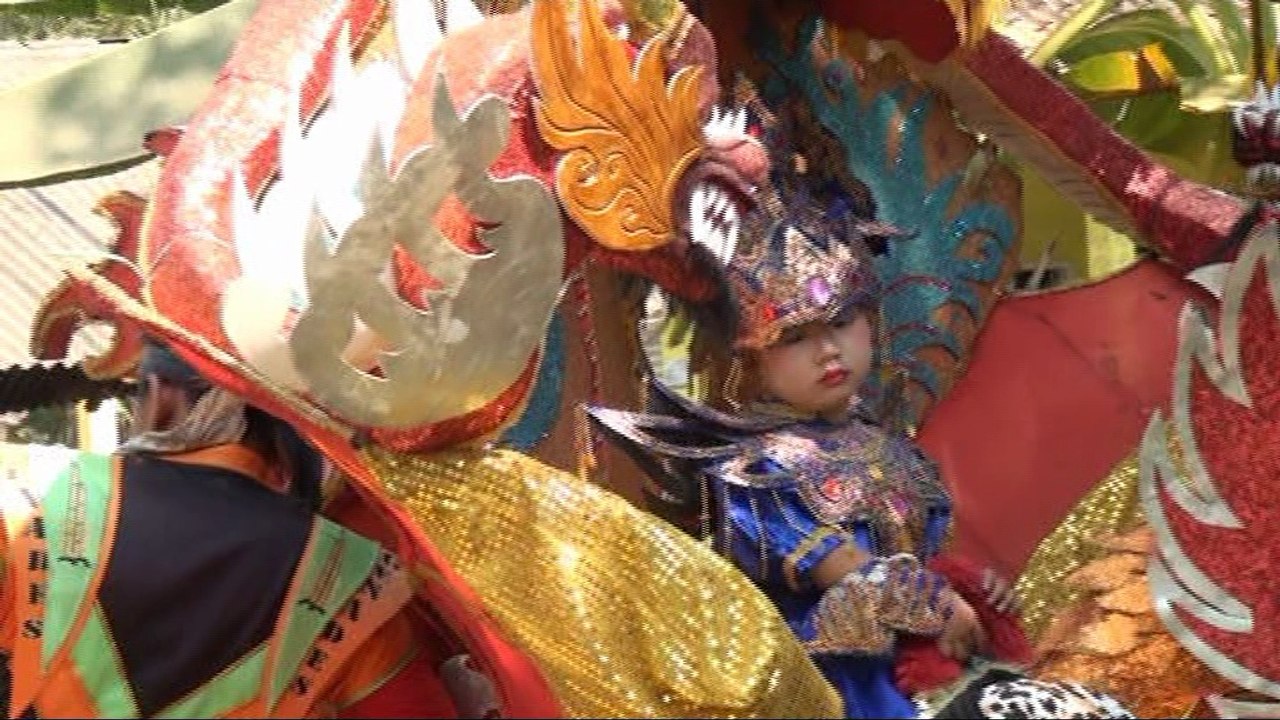 ANAK YANG MALANG  Singa Dangdut PUTRI GENADES 2018