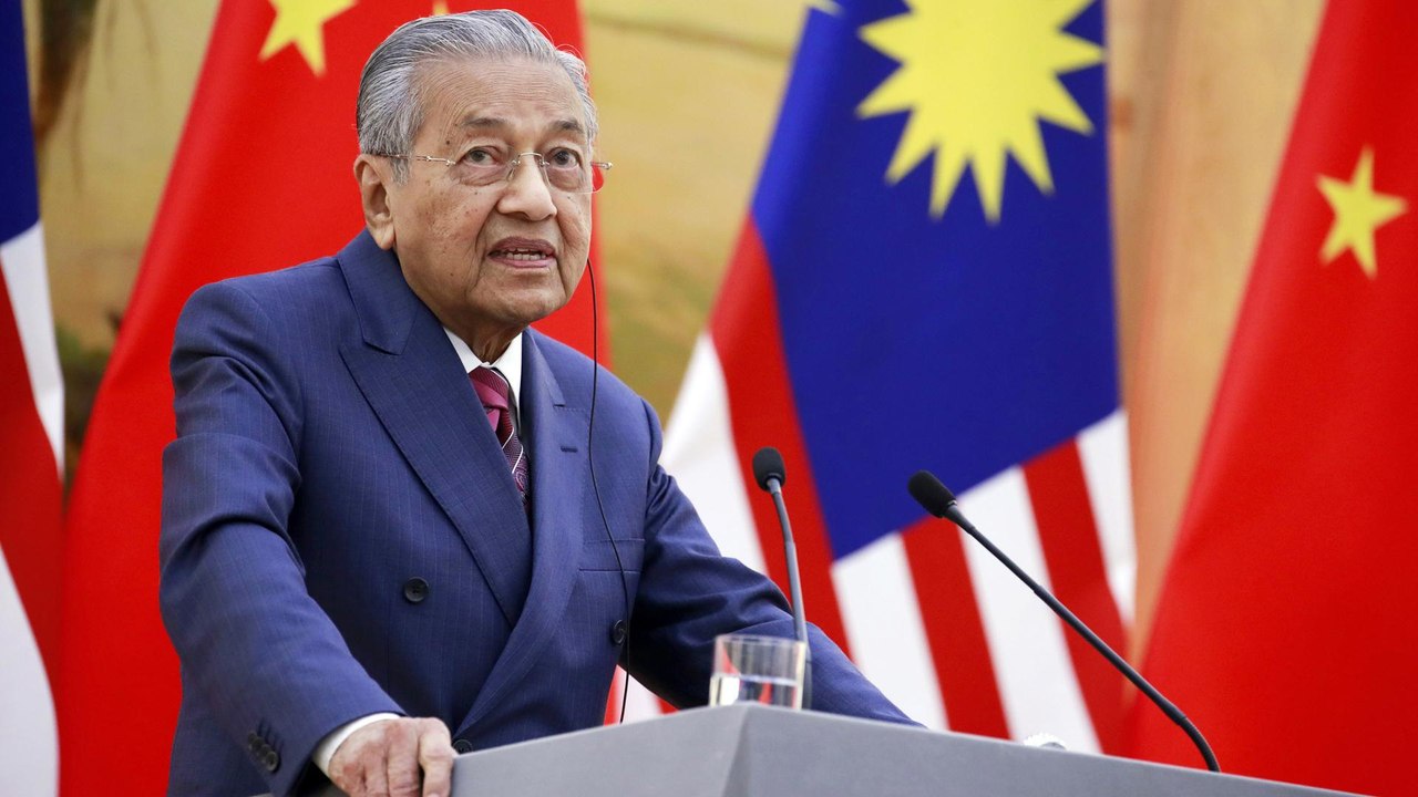 The new Mahathir and Malaysia's media revamp | The Listening Post (Feature)