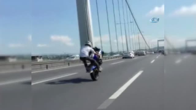 Fatih Sultan Mehmet Köprüsü'nde Motosikletli Maganda Terörü