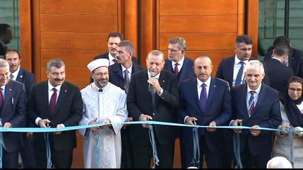 Erdogan opens mega-mosque in Germany's Cologne amid rival rallies