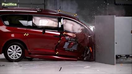 Chrysler Pacifica v Honda Odyssey v Toyota Sienna - Crash Test 2018