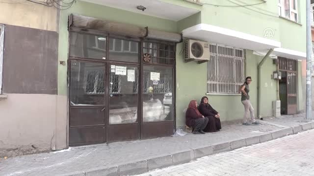 Bakkal Bayram'ın Dükkanında Bayram Var