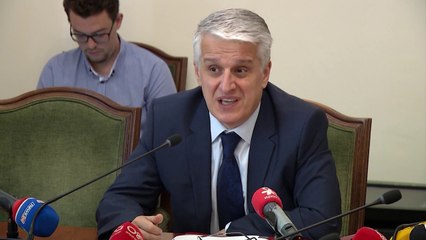 Ora News - Majko: Korrigjimi i kufijve, dëshirë e Beogradit për të rritur tensionet