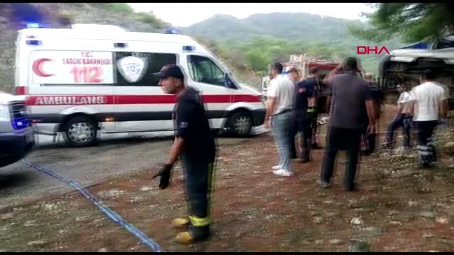 Antalya Kemer'de Ağır Yaralı Rus Rehber Kurtarılamadı, Ölü Sayısı 4'e Yükseldi Arşiv