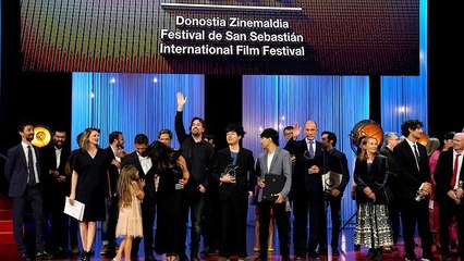 "Золотая жемчужина" за "предельный реализм"