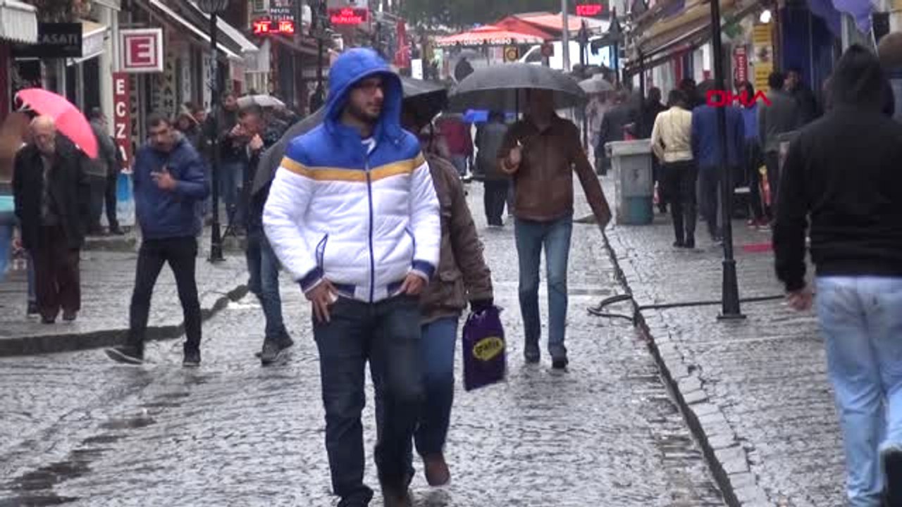 Edirne Fırtınayı Bekleyen Trakya ya Yağmur Hakim