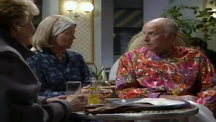 One Foot In The Grave S02 E01