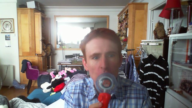 Wiwi égratigne bouge à Buja de Gaël Faye