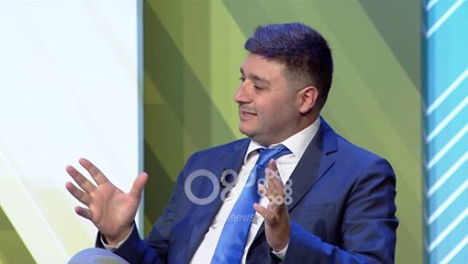 Ora News - Gazetari Koka: Fituesi i vërtetë i derbit ishte ...