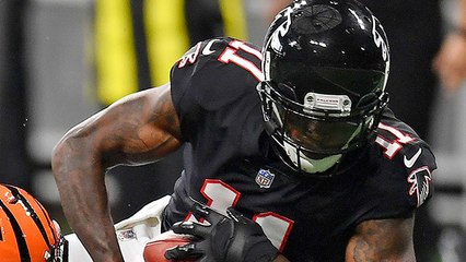 Julio Jones comes up short of end zone on Hail Mary catch