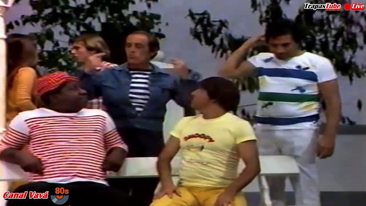 Os Trapalhões - Didi faz aposta que bate num cara mais forte que ele.