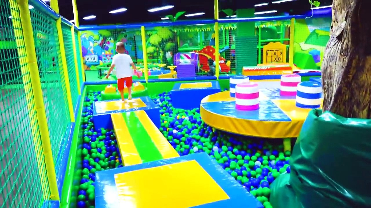 Indoor playground for kids - Fun activities with Vlad, Nikita and Mom