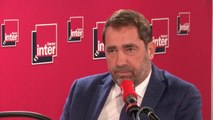 Christophe Castaner, à propos de la photo polémique d'Emmanuel Macron avec deux jeunes de Saint-Martin : 