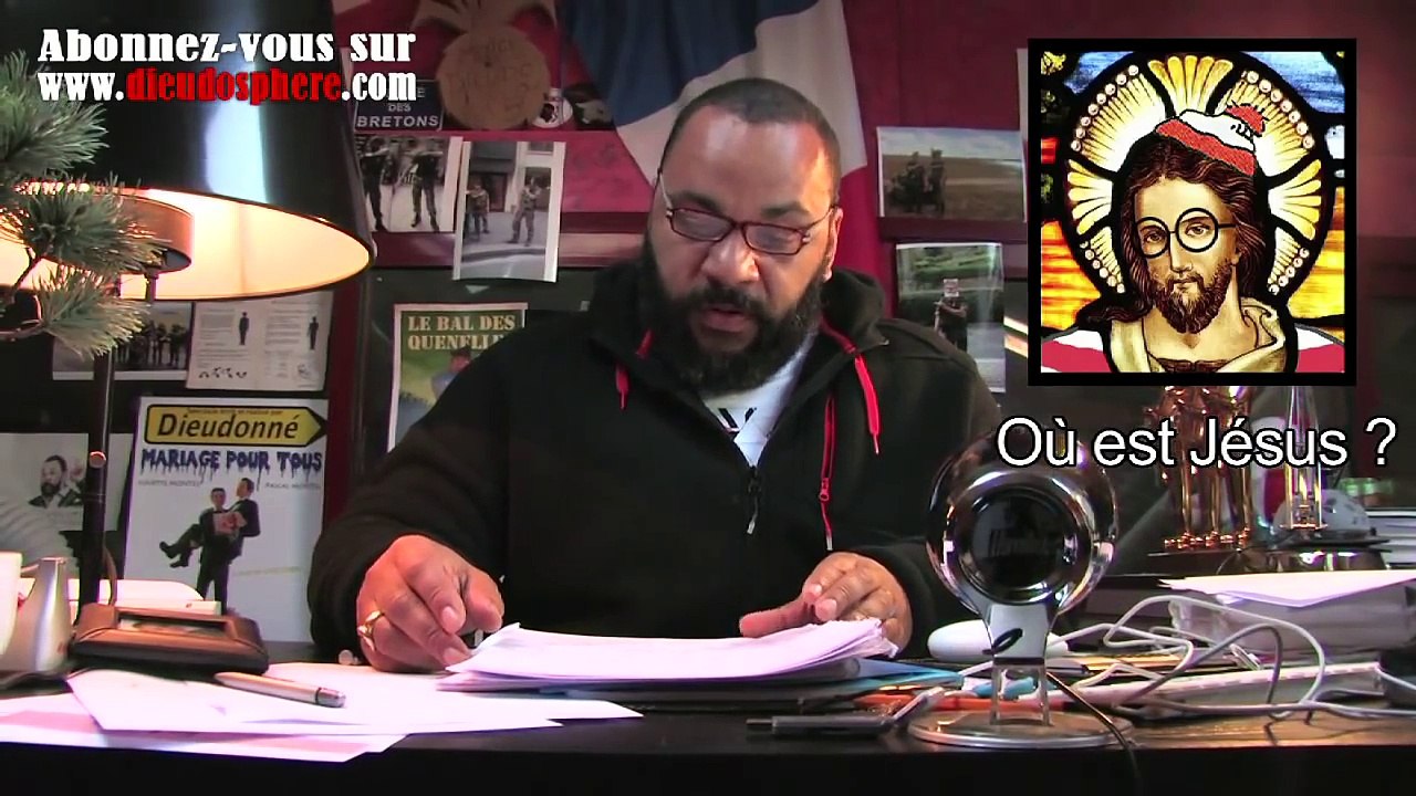 Dieudonné répond encore à Valls !