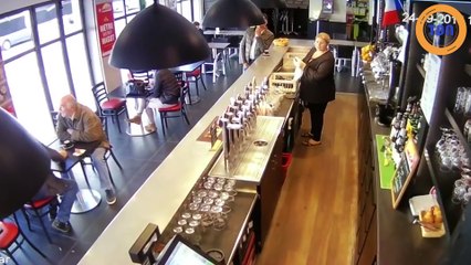 Un cheval s’invite dans un bar à Chantilly dans l'Oise !