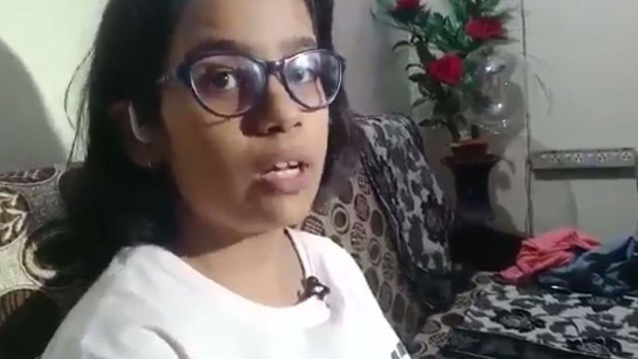 Lucknow Vivek Case : बेटी ने DM पर लगाए गंभीर आरोप, कहा 'चिल्लाते थे अंकल' | वनइंडिया हिंदी