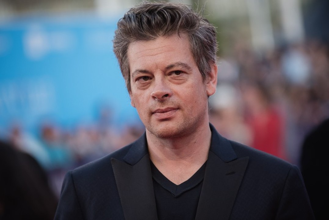 La violente charge de Benjamin Biolay après la mort de Charles Aznavour