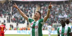 2 Maç Ceza Alan Atiker Konyaspor'un Tecrübeli Golcüsü Adis Jahovic, Beşiktaş Karşısında Forma Giyemeyecek