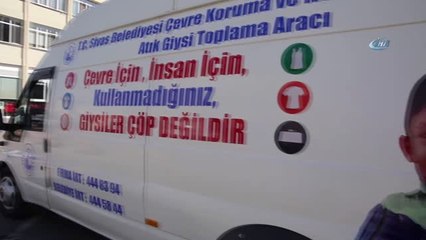 Sivas'ta Atık Giysi Kumbara Uygulaması