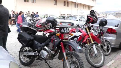 Motosikleti Bariyerlere Çarparak Ölen Gencin Cenazesi Defnedildi