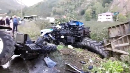 Traktör ile otomobil çarpıştı: 2 yaralı