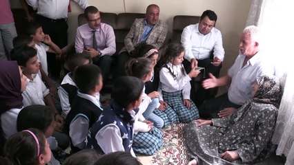 Sıdıka nineye 'Yaşlılar Günü' sürprizi - KİLİS