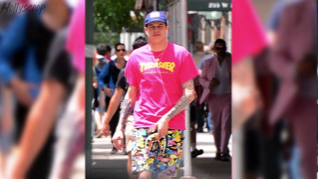 Pete Davidson Admits On SNL That He's Trying To Trap Ariana Grande With Pregnancy